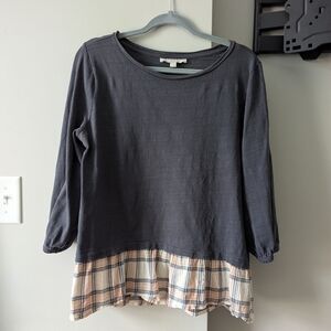 Gray Plaid Hem Women's Top